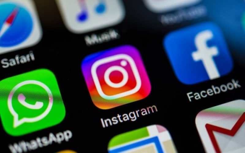 Επανήλθαν Facebook, Instagram και WhatsApp - Media