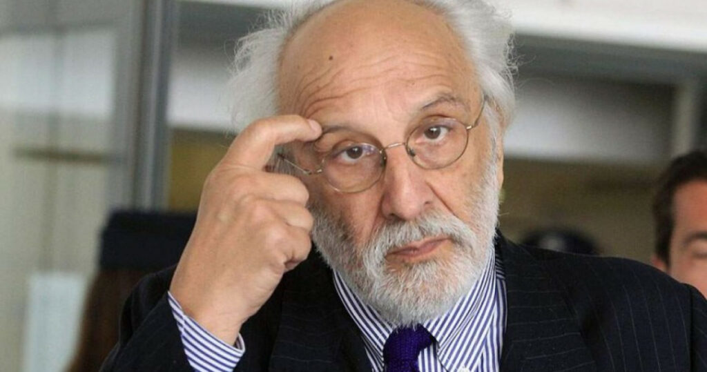 Πρώην πρόεδροι δικηγορικών συλλόγων: Προβληματισμός για τα εντάλματα σύλληψης Λυκουρέζου - Παναγόπουλου - Media