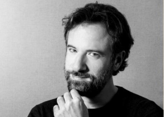 Ο Κωστής Μαραβέγιας συναντά την Καμεράτα στο Μέγαρο Μουσικής Αθηνών (Photos) - Media