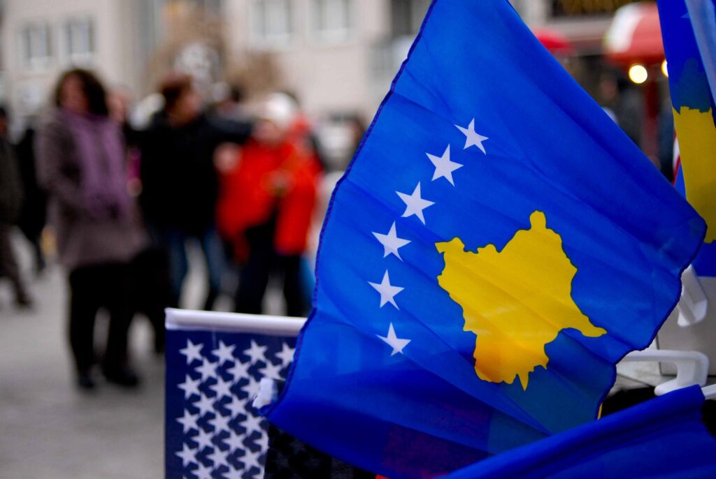 Εξελίξεις στο Κόσοβο: Συνάντηση Βούτσις-Θάτσι-Ράμα υπό το βλέμμα Μέρκελ-Μακρόν - Media