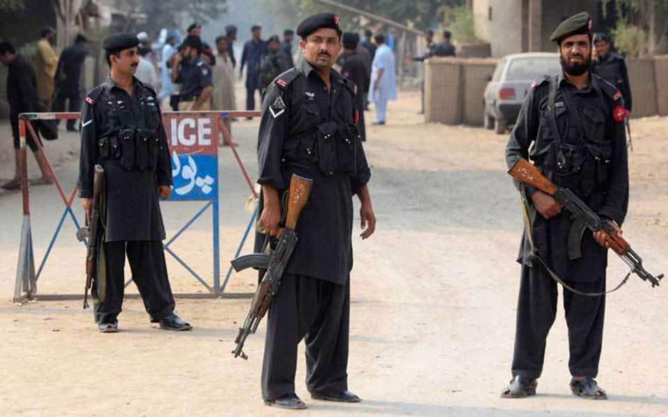 Πακιστάν: Ενοπλοι κατέλαβαν λεωφορείο και σκότωσαν 14 επιβαίνοντες - Media