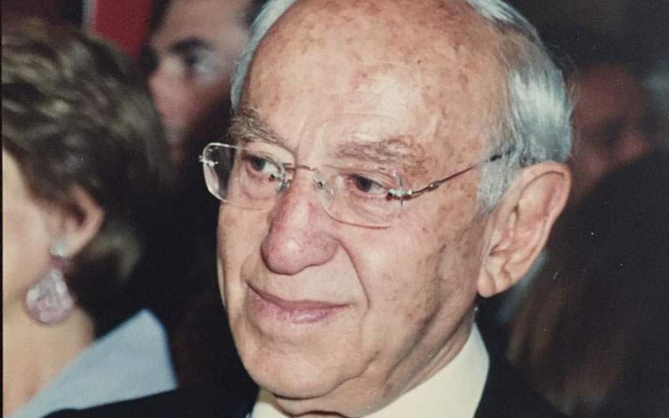 Απεβίωσε ο επιχειρηματίας Μηνάς Εφραίμογλου - Media