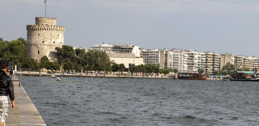 Η πανδημία έφερε αλλαγές και αμηχανία - Πίσω από τη βιτρίνα της «αισιοδοξίας» κυριαρχεί η ανησυχία για το αύριο - Media