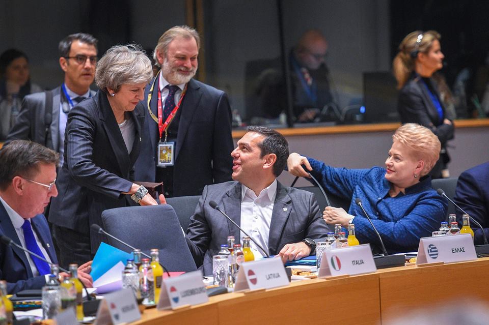 Αντίστροφη μέτρηση για την παράταση του Brexit - H θέση της Ελλάδας - Media