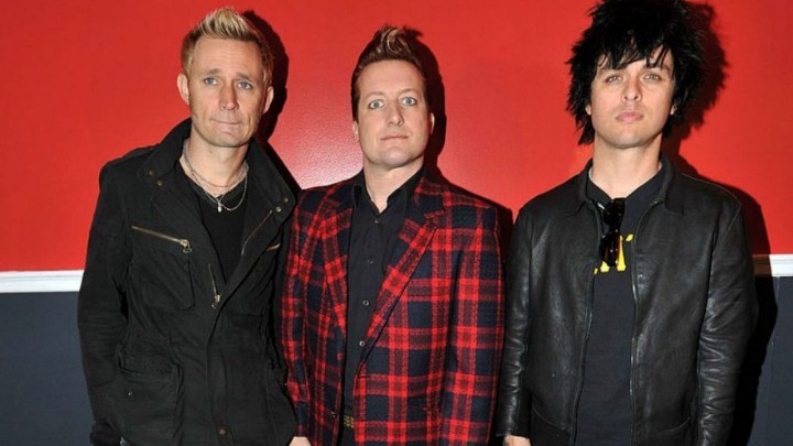 Το πρώτο τους βιβλίο θα κυκλοφορήσουν οι Green Day - Media