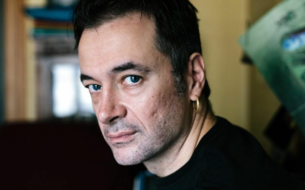 Ο Χειμωνάς ειρωνεύεται τον Κορτώ: «Πριν λίγο έκανα απόπειρα αυτοκτονίας - Θα το ποστάρω για να με ψηφίσετε» - Media