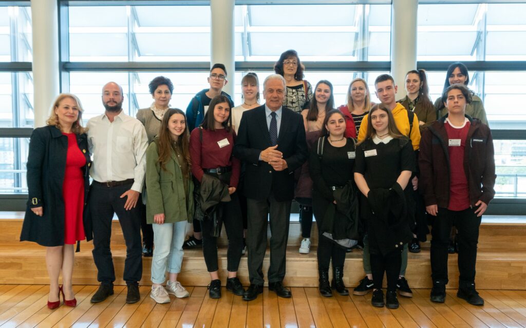 Μαθητές από την Άρτα χτίζουν Γέφυρες με την Ευρώπη - Media