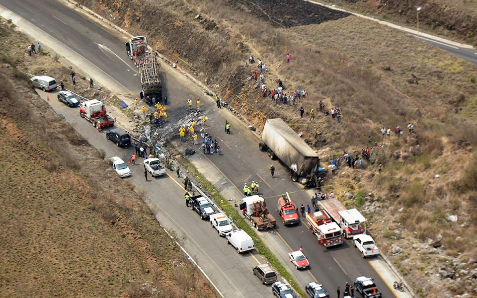 Μεξικό: Τουλάχιστον 21 νεκροί και 30 τραυματίες σε τροχαίο - Media
