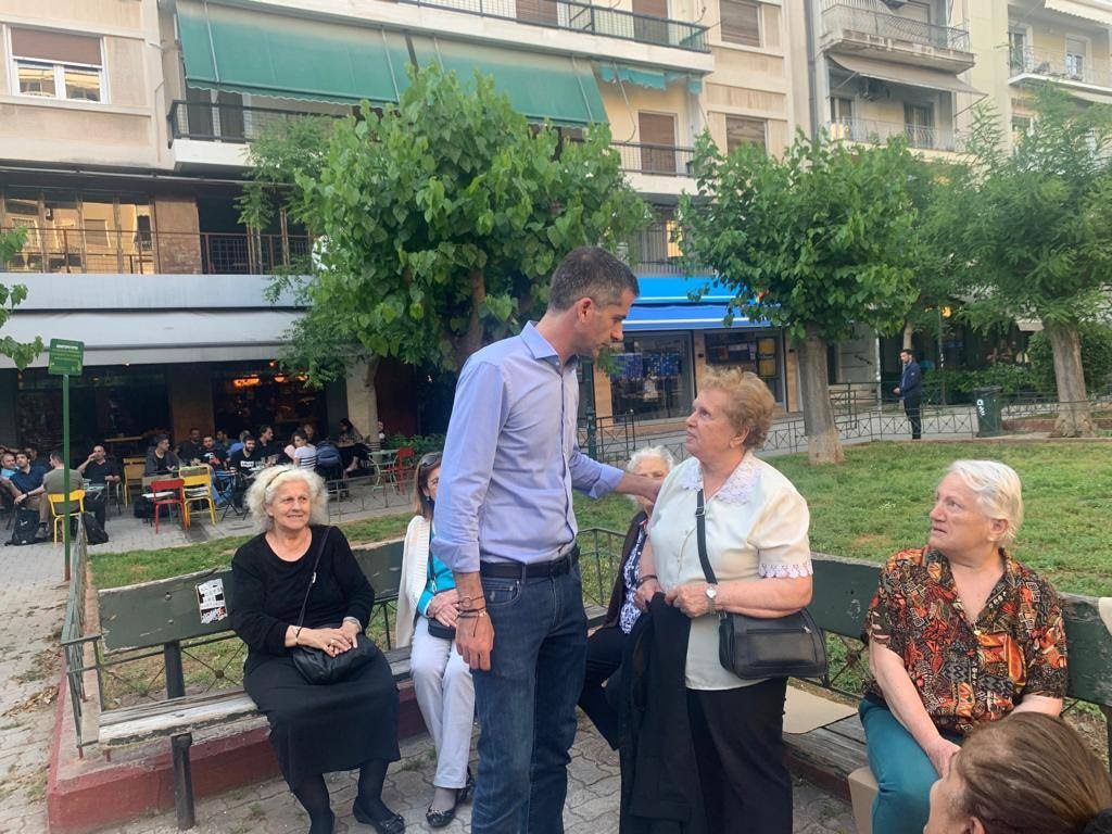 Περιοδεία Μπακογιάννη στην πλατεία Αμερικής - Media