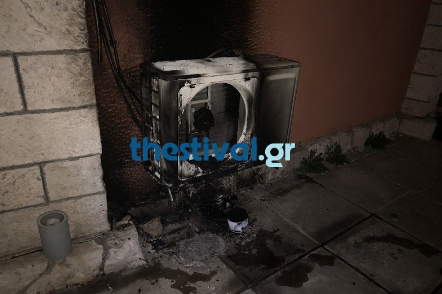 Θεσσαλονίκη: Μικροφθορές από γκαζάκι στο δημαρχιακό μέγαρο της πόλης	 - Media