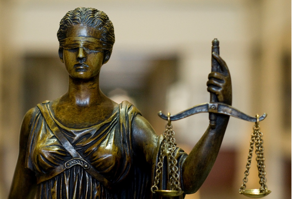 Ουγγαρία: «Βήμα πίσω» από τον Όρμπαν για αμφιλεγόμενη μεταρρύθμιση στο δικαστικό σύστημα - Media