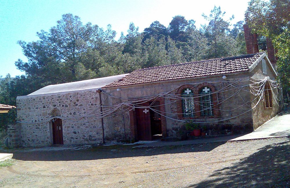 «Ματωμένη» γαμήλια φωτογράφιση - Σε κατάσταση σοκ οι νιόπαντροι - Media