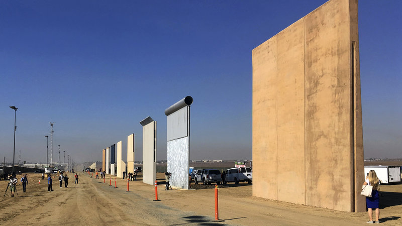 Ο Τραμπ χρεώνει τους Αμερικάνους με 1,5 δισ. για να χτίσει το τείχος του στο Μεξικό - Media