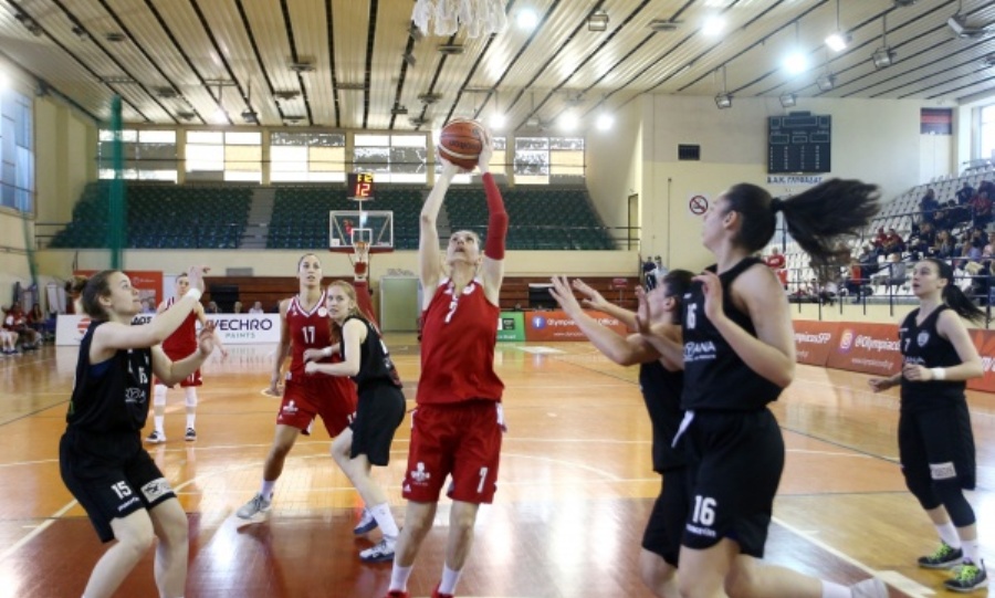 Παρέμεινε στο «θρόνο» του ο Ολυμπιακός, συνέτριψε τον ΠΑΟΚ - Media