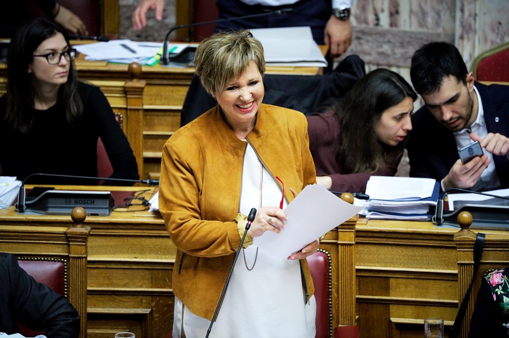 Γεροβασίλη: Η δημοκρατία δεν απειλείται, δεν εκβιάζεται και συνεχίζει - Media