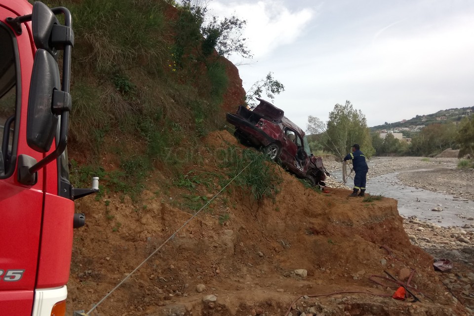 Τραγωδία στα Χανιά: Θανατηφόρο τροχαίο με ένα νεκρό (Photos, σκληρές εικόνες) - Media