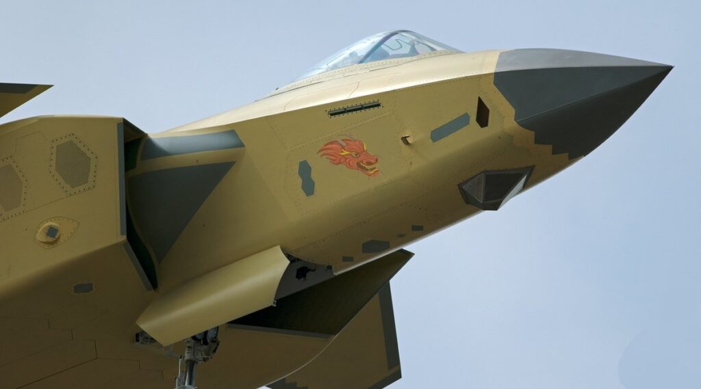 Αυτό είναι το κινέζικο stealth μαχητικό - Ο μεγάλος αντίπαλος του F-35 (Photos) - Media