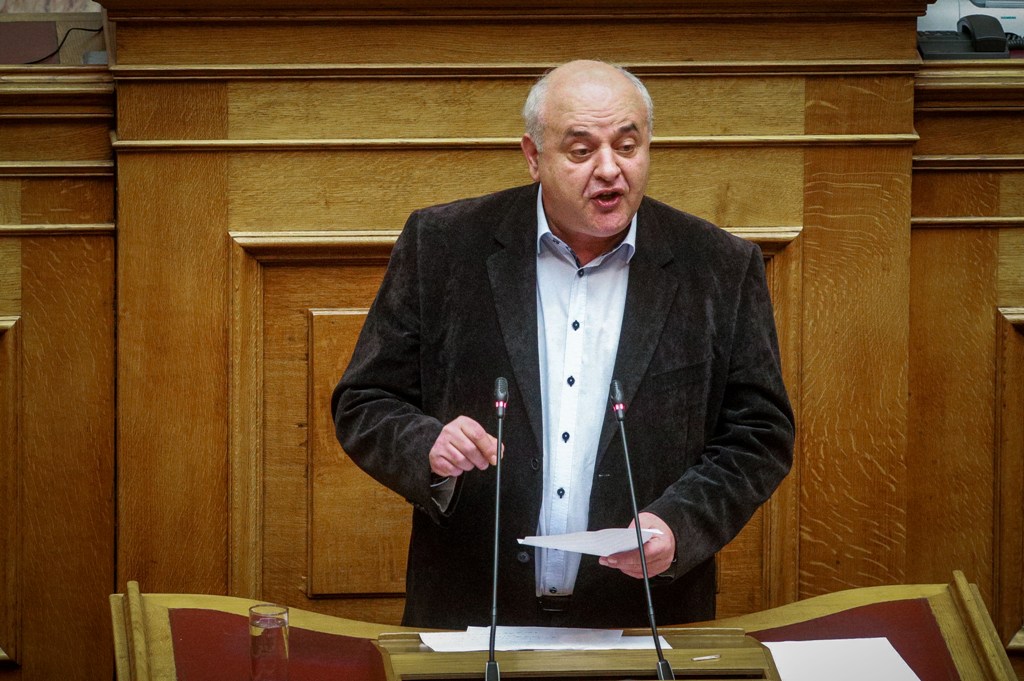 Καραθανασόπουλος: Δεν δίνουμε ψήφο εμπιστοσύνης γιατί η κυβέρνηση πέτυχε - Media