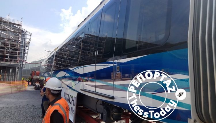 «Αποκαλυπτήρια» για τον πρώτο συρμό του μετρό Θεσσαλονίκης (Photo/Video)  - Media