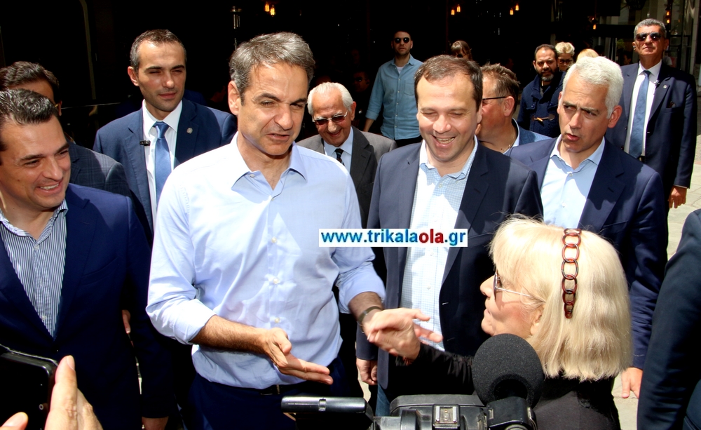 «Πρόεδρε», πες, «είσαι πολύ ωραίος»: Προετοιμασία Τρικαλινής για συνάντηση με τον Μητσοτάκη (Video) - Media