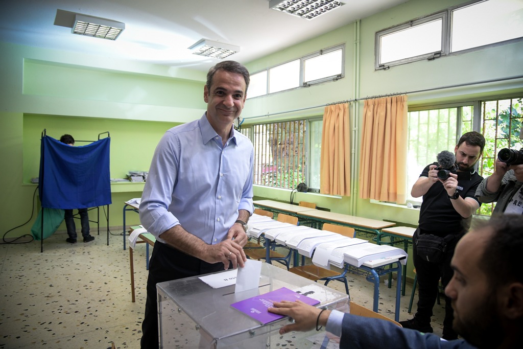 Μητσοτάκης: Είμαι σίγουρος ότι αύριο θα ξημερώσει μια νέα φωτεινή μέρα για την πατρίδα μας - Media