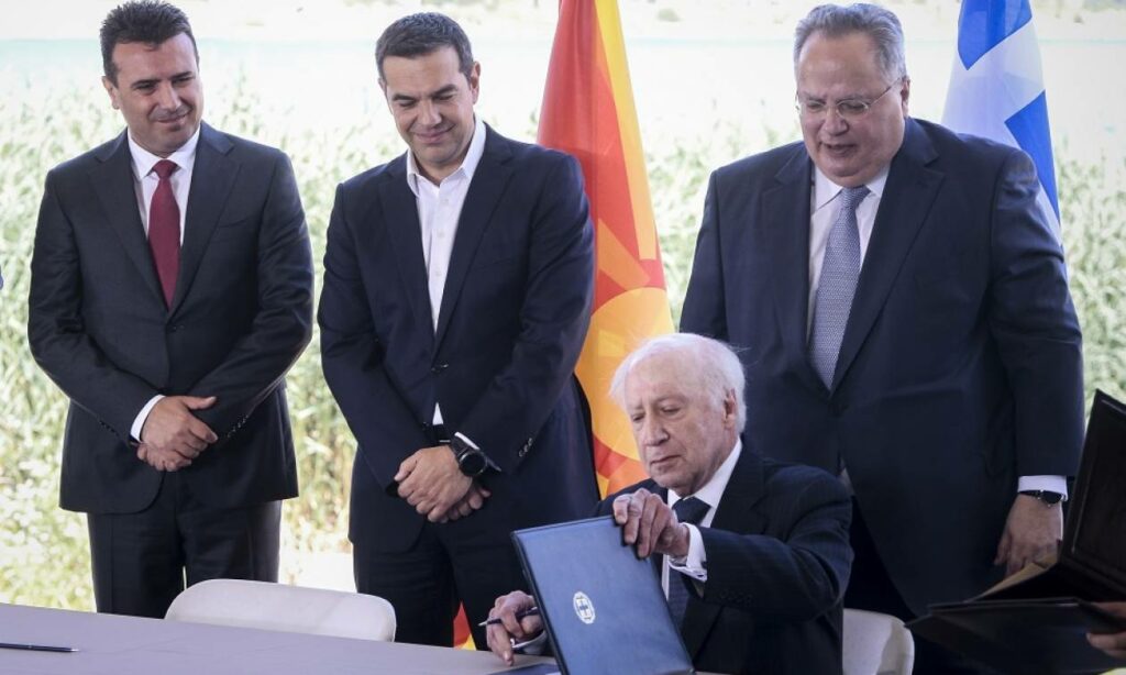 «Ύμνοι» Νίμιτς σε Τσίπρα και Ζάεφ - Τι λέει στη Deutsche Welle για τα 25 χρόνια διαπραγμάτευσης - Media