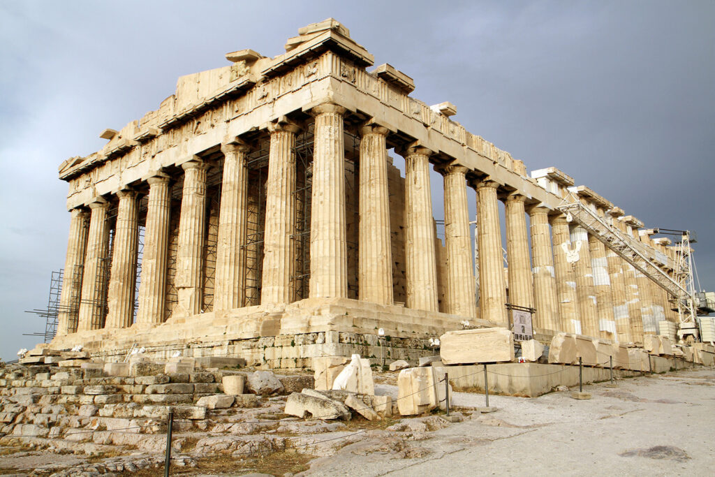 Ιστορική απόφαση: Αναστηλώνεται τμήμα του Παρθενώνα - Πόσα χρόνια θα διαρκέσει το έργο - Media