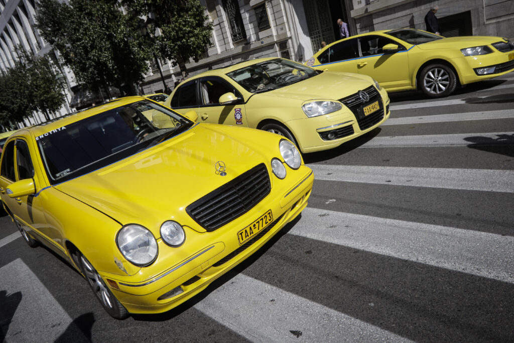 ΣΑΤΑ εμμέσως πλην σαφώς υπέρ ΣΥΡΙΖΑ: «Τα τελευταία τέσσερα χρόνια αποκαταστάθηκαν οι αδικίες» - Media