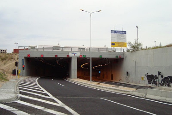 Προσοχή: Κλείνει απόψε και την Πέμπτη η Σήραγγα Κερατσινίου - Media