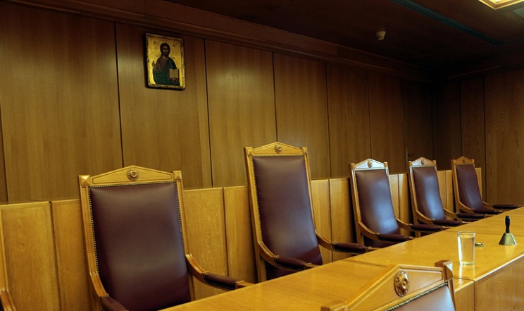 Η ένωση αθέων ζήτησε να «κατέβουν» οι εικόνες από δικαστική αίθουσα - Τι απάντησε το ΣτΕ - Media