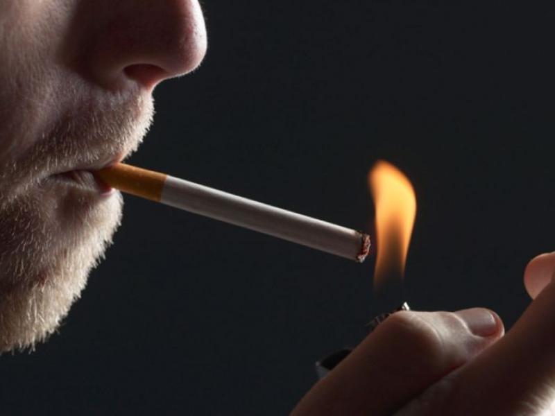 Ανατροπή για τους καπνιστές: Κινδυνεύουν λιγότερο από τον κορωνοϊό - Media