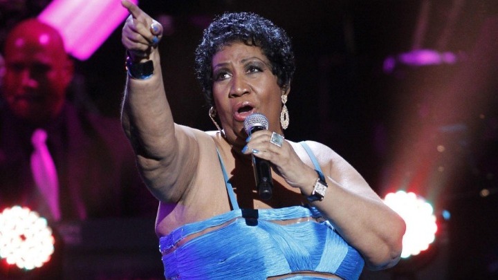 Αφιέρωμα - έκπληξη στην Αρίθα Φράνκλιν από την Τζένιφερ Χάντσον - Media