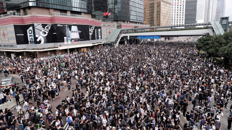 Χονγκ Κονγκ: Nέα συγκέντρωση με αίτημα την παραίτηση της επικεφαλής της κυβέρνησης - Media