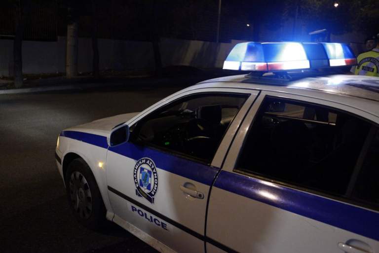 Θεσσαλονίκη: Συνελήφθη 22χρονος που μετέφερε παράτυπους μετανάστες - Media