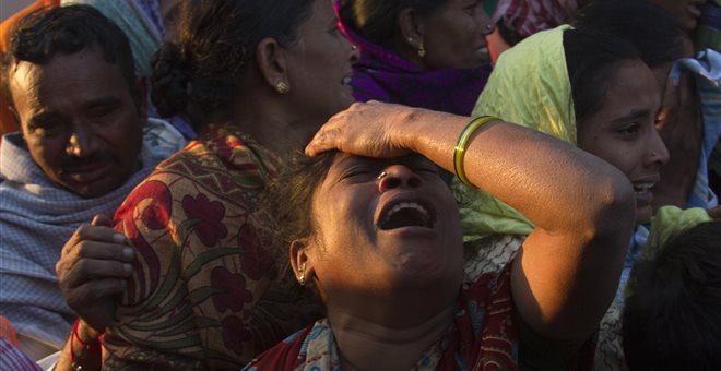 Ο φόνος ενός κοριτσιού δύο ετών για 130 ευρώ προκαλεί αγανάκτηση στην Ινδία - Media