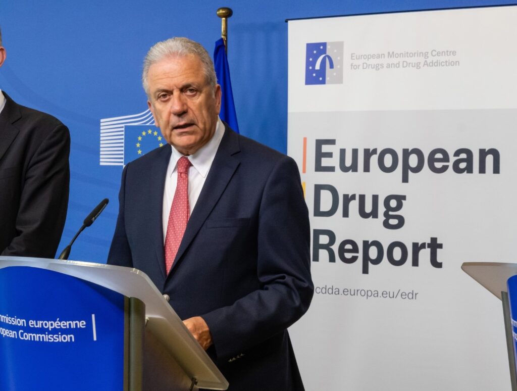 Δ. Αβραμόπουλος για την Παγκόσμια Ημέρα κατά των Ναρκωτικών: Αναγκαία η κοινή δράση - Media