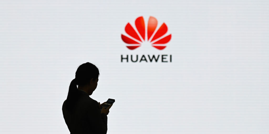 Είναι οριστικό: Η Βρετανία απέκλεισε την Huawei από τα δίκτυα 5G - Media