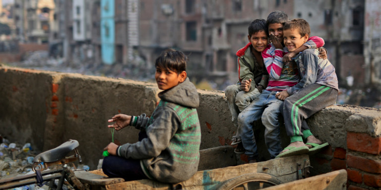 Ινδία: 129 νεκρά παιδιά από οξεία εγκεφαλίτιδα σε ένα μήνα - Media