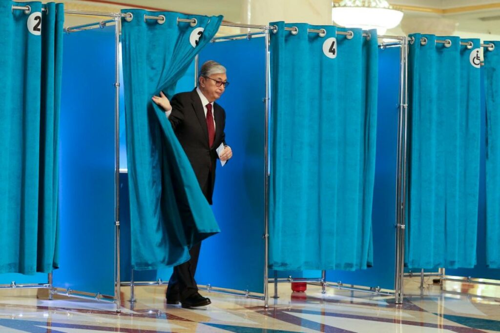 Ιστορικές εκλογές στο Καζακστάν - Εκλέγεται νέος πρόεδρος - Media