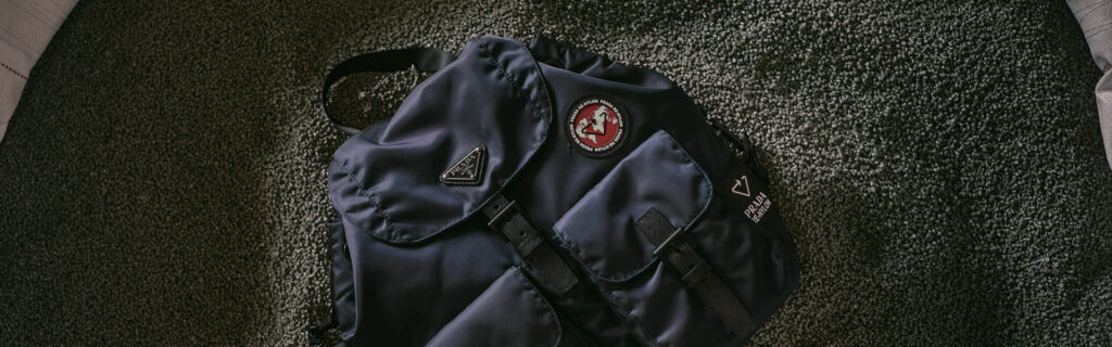 Ο οίκος Prada το έριξε στην ανακύκλωση - Με ανακυκλώσιμο νάιλον οι τσάντες της συλλογής «Re-Nylon» - Media