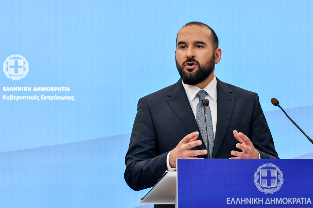Τζανακόπουλος: Η ΝΔ κλείνει το «μάτι» στην παραβατικότητα των επιχειρηματιών - Media
