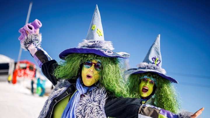 Σημάδι της εποχής η... επιστροφή των μαγισσών - Media