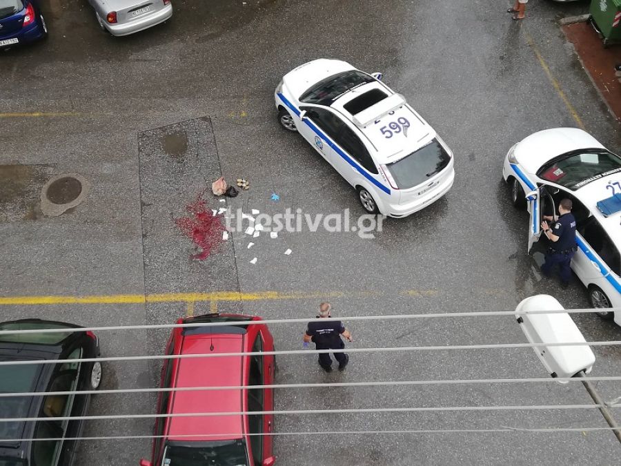 Με σοβαρά τραύματα στον ώμο και στον λαιμό η 53χρονη που δέχτηκε επίθεση με τσεκούρι στη Θεσσαλονίκη (Photos) - Media