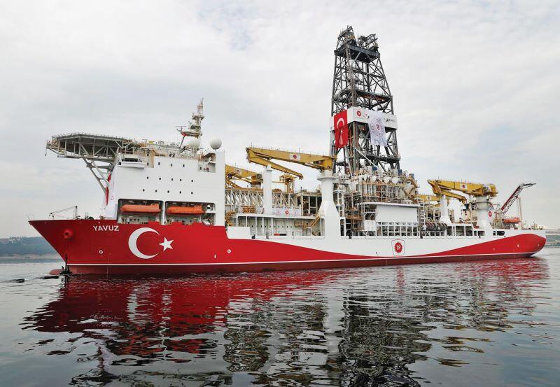 Ξέμεινε από πλοία υποστήριξης το Υavuz - Αποσύρθηκε η ολλανδική εταιρεία - Media
