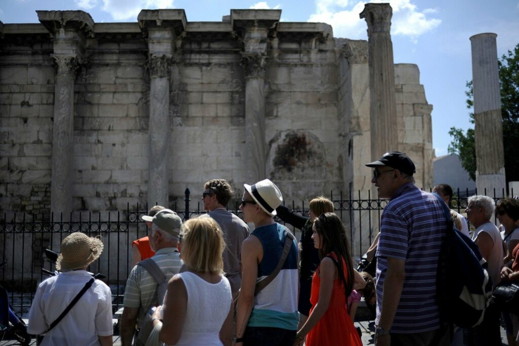 Αντικαταστάθηκε ο αρχιφύλακας της Ακρόπολης - Ταυτόχρονα ήταν και διαχειριστής εισιτηρίων - Media