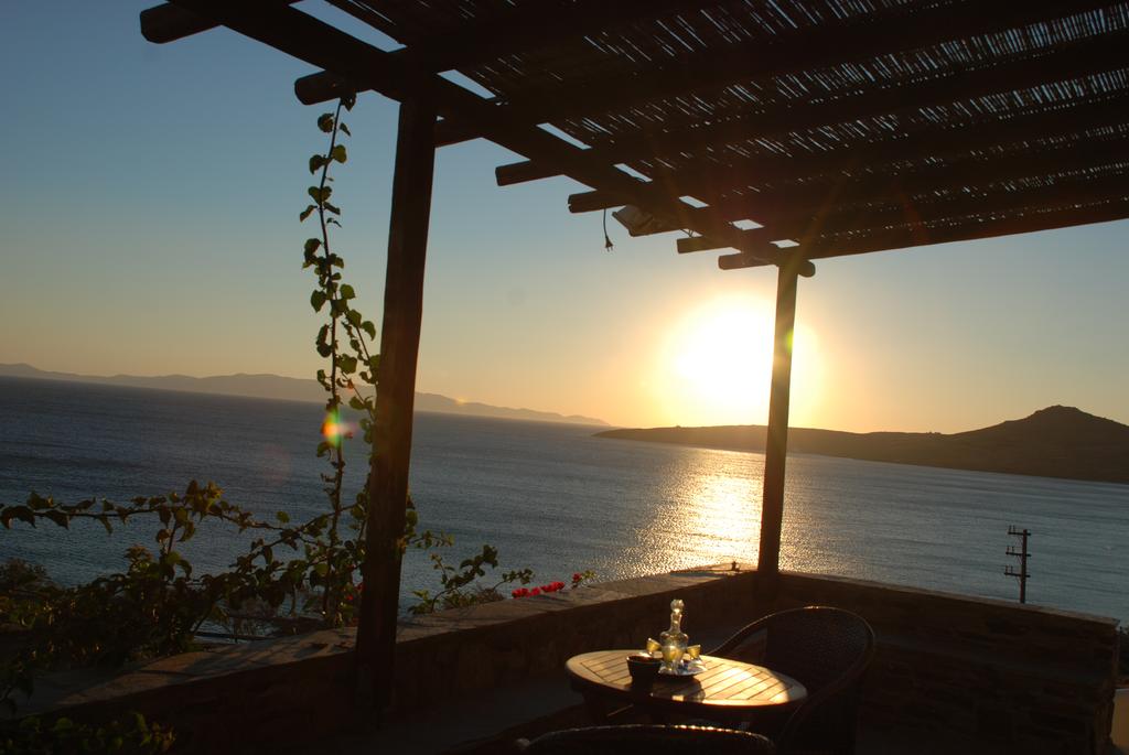 Η Τήνος μάγεψε τους New York Times – Άρθρο αφιερωμένο στα 6 πιο ήσυχα μέρη για διακοπές (Photos) - Media