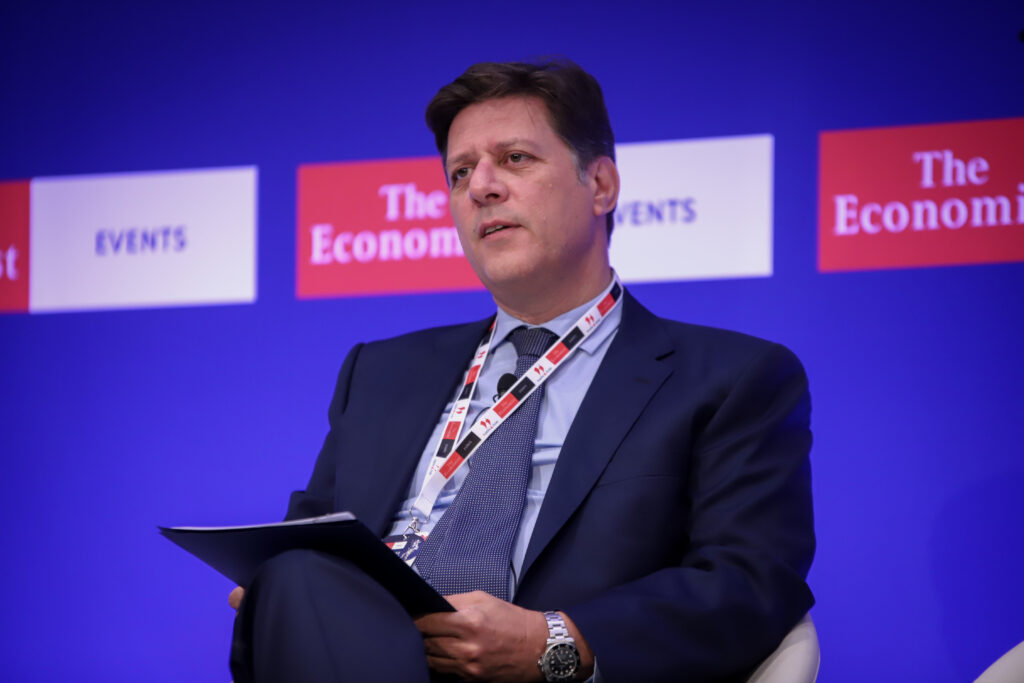 Βαρβιτσιώτης στο συνέδριο του Economist: Θα έχουμε τον χώρο να συζητήσουμε διάφορες πτυχές της Συμφωνίας των Πρεσπών - Media