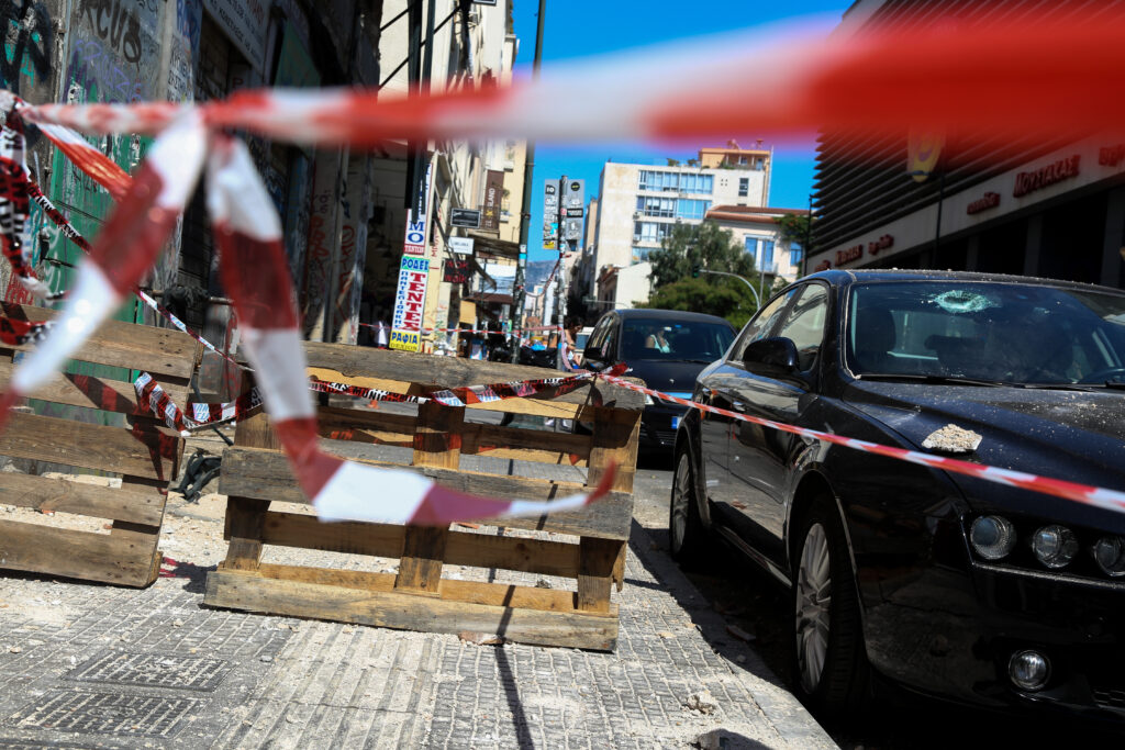 Σεισμός στην Αθήνα: Τέσσερις οι τραυματίες (Video) - Media