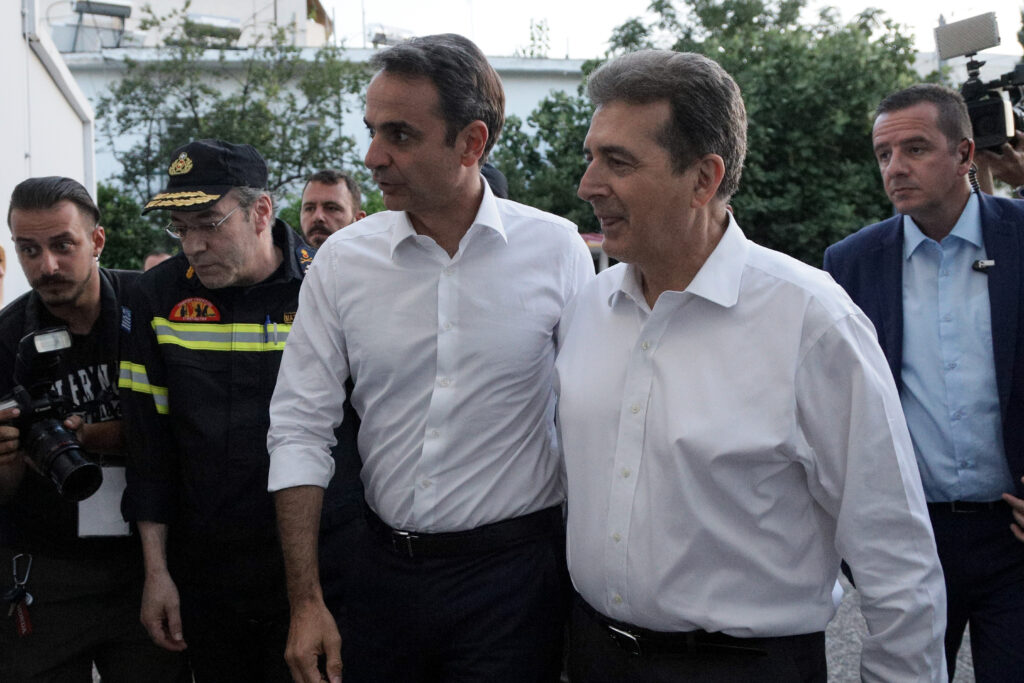 Μητσοτάκης στο Συντονιστικό: Ένα μεγάλο μπράβο στον κρατικό μηχανισμό - Ανταποκρίθηκε με ταχύτητα   - Media