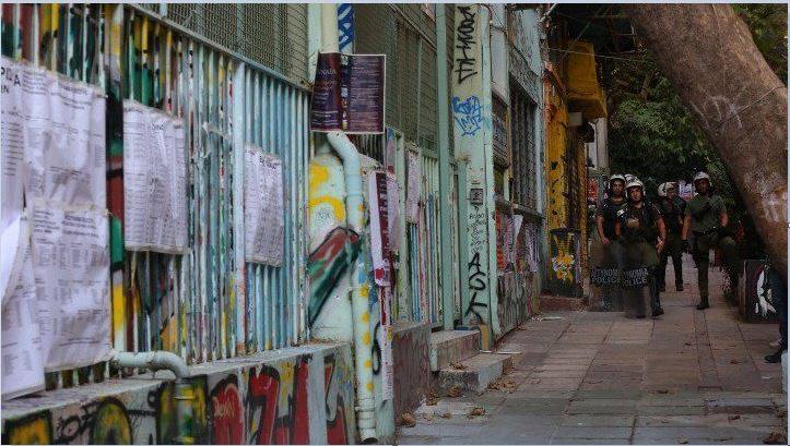Επανάληψη εκλογών στα Εξάρχεια στο τμήμα που κλάπηκε η κάλπη - Media